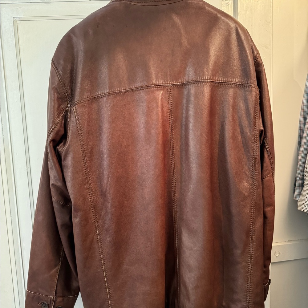 Vintage Men’s brown leather jacket